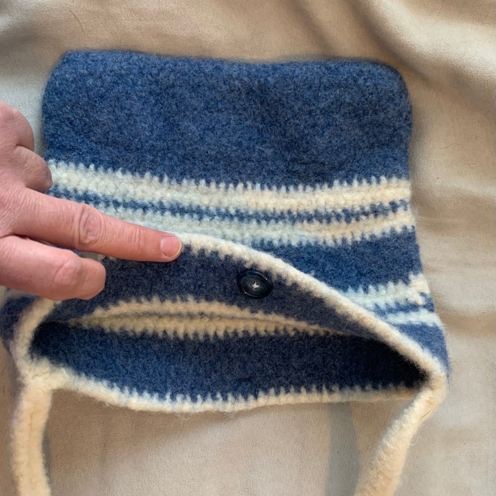New Handmade Purse - Picture 2 of 2